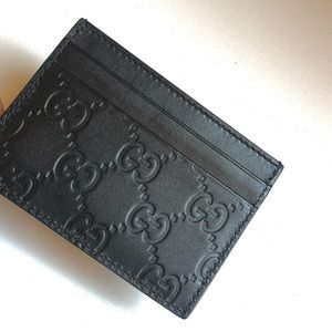 Gucci GG Signature Leather Card Holder